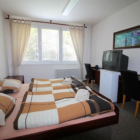 Hotelovy Dum Areal Ostrava Exteriör bild